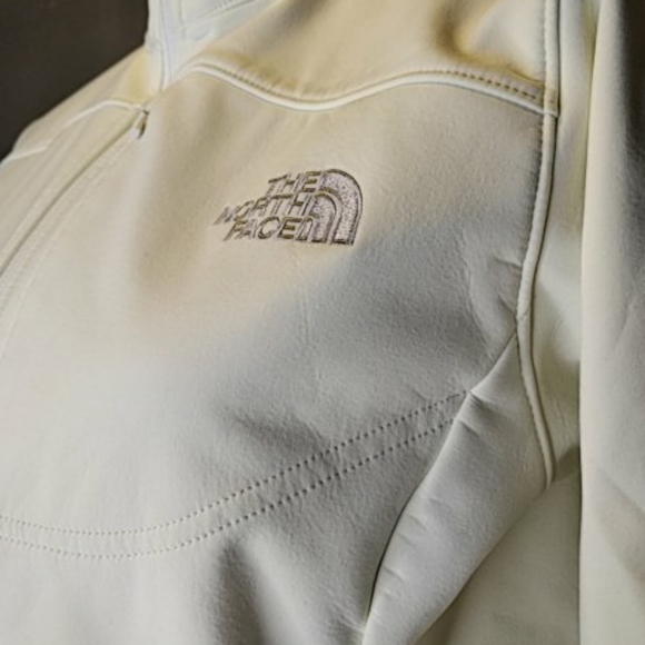 The North Face Apex Jacket Cream Small - Picture 3 of 10